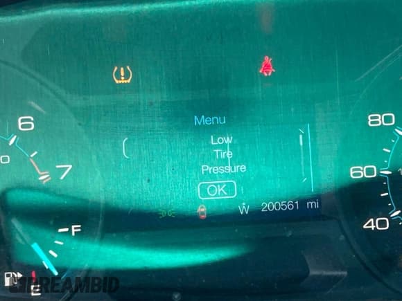 ✅ 2014 Ford Explorer • VIN: 1FM5K7B85EGA75380 • Lot: 61956675. Listed on Copart with 200,561 mi. Free auction sales archive from the USA and detailed vehicle history report at DreamBid. Image 8.