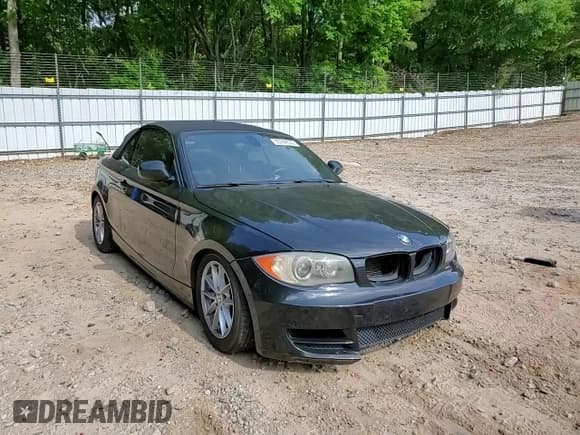 ✅ 2010 BMW 1 Series 128i • VIN: WBAUN1C51AVH77839 • Lot: 55184535. Listed on Copart with 132,360 mi. Free auction sales archive from the USA and detailed vehicle history report at DreamBid. Image 13.