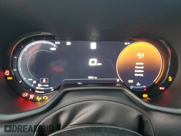 2024 Dodge Hornet GT z VIN ZACNDFAN9R3A13450, wystawiony jako Copart lot #58327135 z przebiegiem 9 034 mil mil oraz Szkoda całkowita • Salvage title. Historia ofert i sprzedaży dostępna na DreamBid. Obrazek 9.