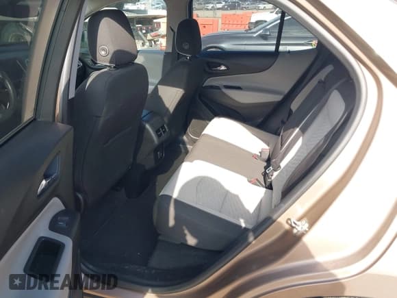 ✅ 2019 Chevrolet Equinox LS • VIN: 2GNAXSEVXK6121233 • Лот: 43589415. Опубликован ранее на IAAI с пробегом 156 075 миль. Бесплатный доступ к архиву аукционных продаж из США и подробный отчёт об истории автомобиля на DreamBid. Изображение 8.