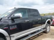 ✅ 2018 Ram 2500 Laramie • VIN: 3C6UR5FJXJG212364 • Lot: 42102428. Wystawiony na IAAI z przebiegiem 61 973 mil. Bezpłatny archiwum sprzedaży aukcyjnych z USA i szczegółowy raport historii pojazdu na DreamBid. Zdjęcie 15.