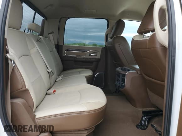 ✅ 2020 Ram 2500 Laramie • VIN: 3C6UR5KL9LG111522 • Лот: 55482385. Опубликован ранее на Copart с пробегом 88 923 миль. Бесплатный доступ к архиву аукционных продаж из США и подробный отчёт об истории автомобиля на DreamBid. Изображение 10.