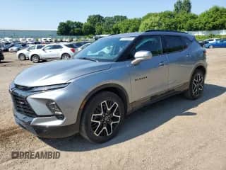 2024 Chevrolet Blazer RS z VIN 3GNKBKRS4RS138740, wystawiony jako Copart lot #63260655 z przebiegiem 13 298 mil mil oraz Nie do naprawy • Non repairable. Historia ofert i sprzedaży dostępna na DreamBid. Obrazek 1.
