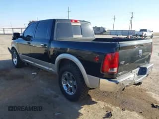✅ 2010 Dodge 1500 Laramie • VIN: 1D7RV1CT2AS186270 • Lot: 41667246. Wystawiony na IAAI z przebiegiem 220 976 mil. Bezpłatny archiwum sprzedaży aukcyjnych z USA i szczegółowy raport historii pojazdu na DreamBid. Zdjęcie 3.