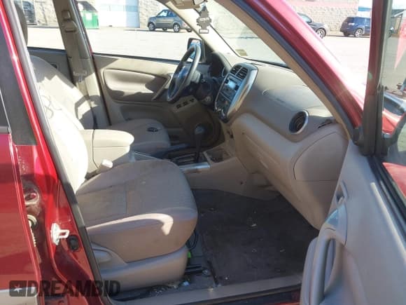 ✅ 2004 Toyota RAV4 • VIN: JTEHD20VX40036200 • Lot: 43623880. Listed on IAAI with 203,270 mi. Free auction sales archive from the USA and detailed vehicle history report at DreamBid. Image 5.