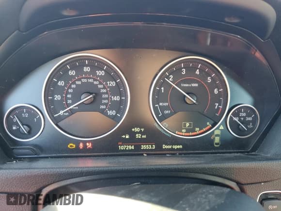 ✅ 2015 BMW 4 Series 428i xDrive • VIN: WBA4C9C54FG135483 • Lot: 85811735. Listed on Copart with 107,294 mi. Free auction sales archive from the USA and detailed vehicle history report at DreamBid. Image 9.