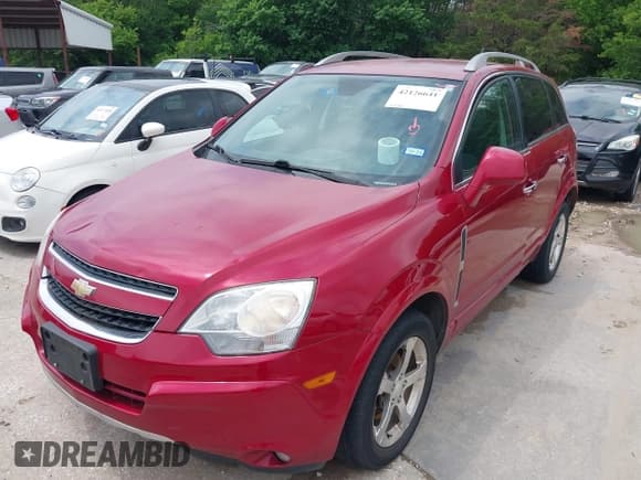 ✅ 2012 Chevrolet Captiva Sport LT • VIN: 3GNAL3E53CS652200 • Lot: 42126641. Wystawiony na IAAI z przebiegiem 191 050 mil. Bezpłatny archiwum sprzedaży aukcyjnych z USA i szczegółowy raport historii pojazdu na DreamBid. Zdjęcie 6.