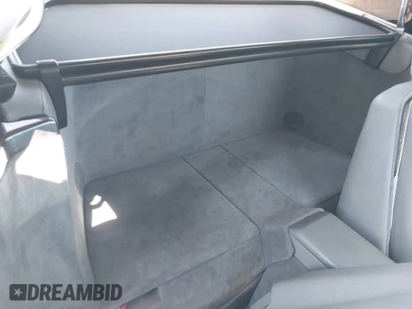 ✅ 1994 Mercedes-Benz SL • VIN: WDBFA63E3RF089489 • Lot: 43164996. Listed on IAAI with 78,609 mi. Free auction sales archive from the USA and detailed vehicle history report at DreamBid. Image 8.