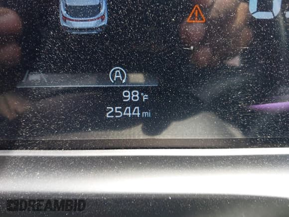 ✅ 2025 Kia Seltos S • VIN: KNDEU2AA6S7802091 • Lot: 43032131. Listed on IAAI with 2,544 mi. Free auction sales archive from the USA and detailed vehicle history report at DreamBid. Image 15.