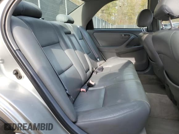 ✅ 2001 Toyota Camry XLE • VIN: 4T1BF28K51U968397 • Lot: 91698635. Wystawiony na Copart z przebiegiem 273 198 mil. Bezpłatny archiwum sprzedaży aukcyjnych z USA i szczegółowy raport historii pojazdu na DreamBid. Zdjęcie 10.