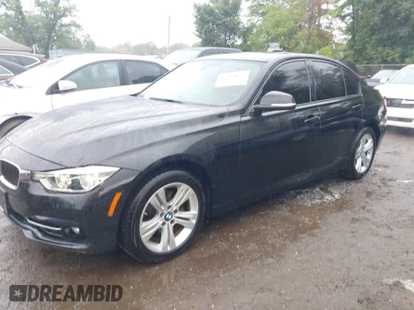 ✅ 2016 BMW 3 Series 328i xDrive • VIN: WBA8E3G59GNU03573 • Lot: 43174032. Listed on IAAI with 59,916 mi. Free auction sales archive from the USA and detailed vehicle history report at DreamBid. Image 17.