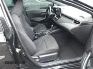 ✅ 2021 Toyota Corolla SE • VIN: 5YFS4MCEXMP094136 • Lot: 42608199. Wystawiony na IAAI z przebiegiem 125 544 mil. Bezpłatny archiwum sprzedaży aukcyjnych z USA i szczegółowy raport historii pojazdu na DreamBid. Zdjęcie 5.