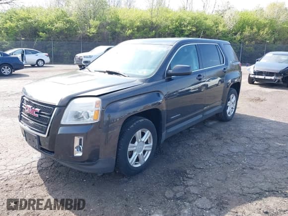 ✅ 2015 GMC Terrain SLE • VIN: 2GKFLVEK6F6239775 • Lot: 42032922. Listed on IAAI with 172,916 mi. Free auction sales archive from the USA and detailed vehicle history report at DreamBid. Image 18.