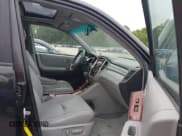 ✅ 2007 Toyota Highlander w/3rd Row • VIN: JTEEP21A670220463 • Lot: 42500638. Wystawiony na IAAI z przebiegiem 145 982 mil. Bezpłatny archiwum sprzedaży aukcyjnych z USA i szczegółowy raport historii pojazdu na DreamBid. Zdjęcie 5.