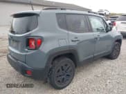 ✅ 2018 Jeep Renegade Sport • VIN: ZACCJBAB4JPH46257 • Lot: 43562625. Listed on IAAI with 130,722 mi. Free auction sales archive from the USA and detailed vehicle history report at DreamBid. Image 4.