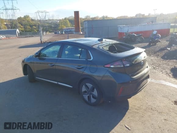 ✅ 2021 Hyundai Ioniq Limited • VIN: KMHC05LC7MU254282 • Lot: 43501749. Wystawiony na IAAI z przebiegiem 99 263 mil. Bezpłatny archiwum sprzedaży aukcyjnych z USA i szczegółowy raport historii pojazdu na DreamBid. Zdjęcie 3.