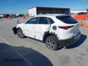 ✅ 2023 Mazda CX-30 S Select • VIN: 3MVDMBBM9PM509401 • Lot: 43659569. Wystawiony na IAAI z przebiegiem 12 852 mil. Bezpłatny archiwum sprzedaży aukcyjnych z USA i szczegółowy raport historii pojazdu na DreamBid. Zdjęcie 3.
