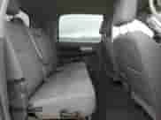 2008 Dodge 3500 SXT z VIN 3D7MX39A68G151870, wystawiony jako Copart lot #59962625 z przebiegiem 174 581 mil mil oraz Nie do naprawy • Non repairable. Historia ofert i sprzedaży dostępna na DreamBid. Obrazek 10.