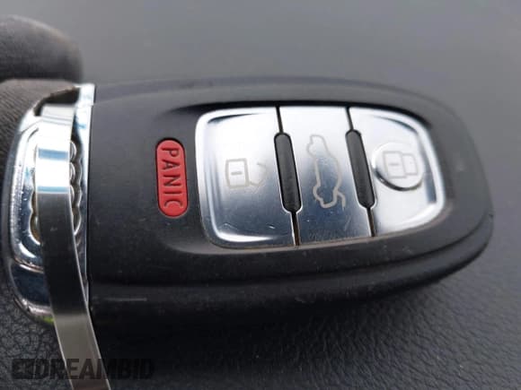 ✅ 2011 Audi A5 Premium • VIN: WAUGFAFR1BA012287 • Лот: 43852887. Опубликован ранее на IAAI с пробегом 145 286 миль. Бесплатный доступ к архиву аукционных продаж из США и подробный отчёт об истории автомобиля на DreamBid. Изображение 11.