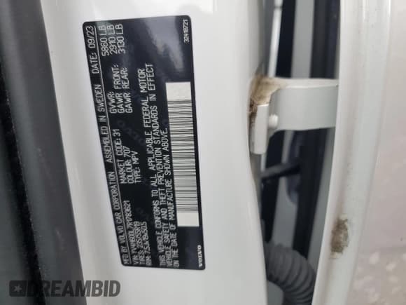 ✅ 2024 Volvo XC60 Plus Dark Theme • VIN: YV4H60DL7R1783621 • Lot: 90283285. Listed on Copart with 4,419 mi. Free auction sales archive from the USA and detailed vehicle history report at DreamBid. Image 13.