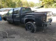 ✅ 2010 GMC Sierra 1500 SLE • VIN: 3GTRKVE39AG241439 • Lot: 80956075. Listed on Copart with 161,031 mi. Free auction sales archive from the USA and detailed vehicle history report at DreamBid. Image 2.