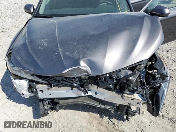 ✅ 2024 Toyota Camry LE • VIN: 4T1C11AK7RU918197 • Лот: 65147335. Опубликован ранее на Copart с пробегом 16 370 миль. Бесплатный доступ к архиву аукционных продаж из США и подробный отчёт об истории автомобиля на DreamBid. Изображение 11.