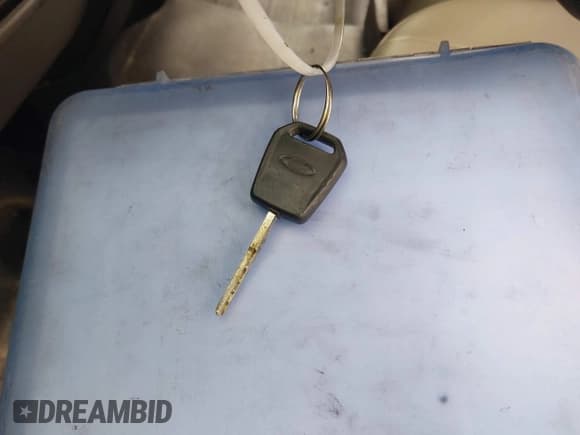 ✅ 2019 Ford F-150 XL • VIN: 1FTMF1CB5KKC05498 • Lot: 41997380. Listed on IAAI with 72,804 mi. Free auction sales archive from the USA and detailed vehicle history report at DreamBid. Image 11.