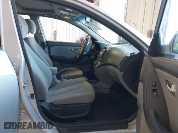 ✅ 2010 Hyundai Elantra GLS • VIN: KMHDU4AD2AU039306 • Lot: 43637626. Listed on IAAI with 235,307 mi. Free auction sales archive from the USA and detailed vehicle history report at DreamBid. Image 5.