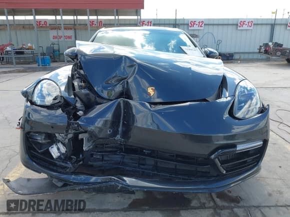 ✅ 2020 Porsche Panamera GTS • VIN: WP0AG2A74LL146654 • Lot: 43288607. Listed on IAAI with 27,511 mi. Free auction sales archive from the USA and detailed vehicle history report at DreamBid. Image 12.