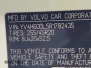 ✅ 2024 Volvo XC60 Plus Dark Theme • VIN: YV4H60DL5R1782435 • Lot: 42910415. Listed on IAAI with 30,065 mi. Free auction sales archive from the USA and detailed vehicle history report at DreamBid. Image 9.