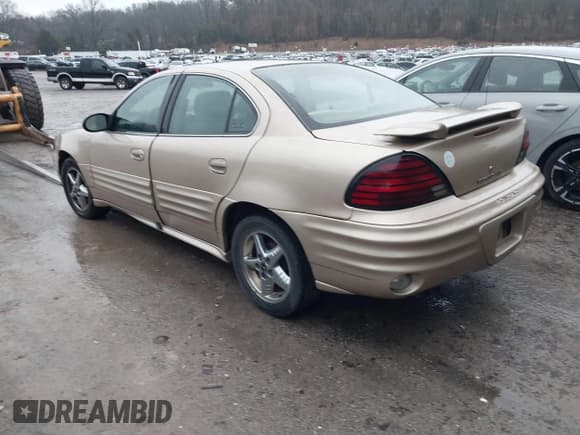 ✅ 2002 Pontiac Grand Am SE1 • VIN: 1G2NF52F82C269968 • Lot: 41541497. Listed on IAAI with 212,736 mi. Free auction sales archive from the USA and detailed vehicle history report at DreamBid. Image 3.