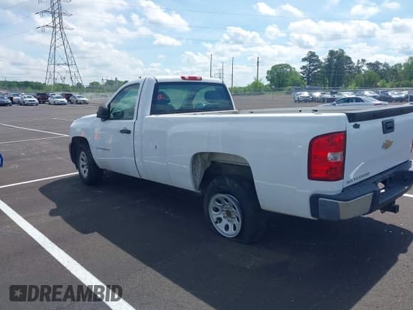 ✅ 2007 Chevrolet Silverado 1500 Work Truck • VIN: 1GCEC14C37E593728 • Лот: 42045120. Опубликован ранее на IAAI с пробегом 38 250 миль. Бесплатный доступ к архиву аукционных продаж из США и подробный отчёт об истории автомобиля на DreamBid. Изображение 3.
