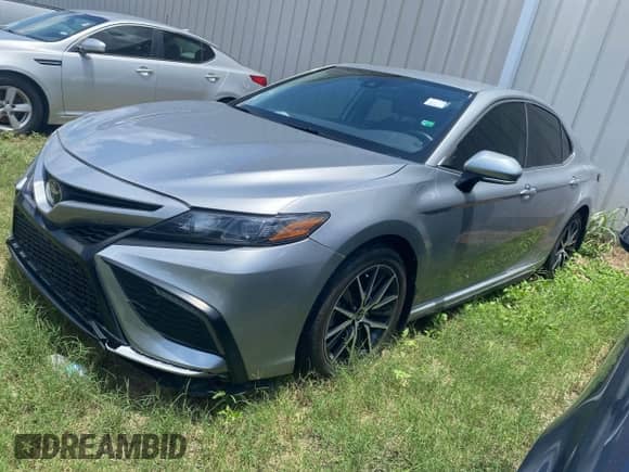 2023 Toyota Camry SE с VIN 4T1G11AK2PU789879, выставлен на аукционе IAAI как лот 42698577 с пробегом 33 022 миль миль и . История ставок и продаж доступна на DreamBid. Изображение 2.