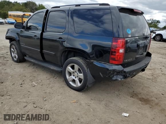 ✅ 2007 Chevrolet Tahoe LS • VIN: 1GNEK13047R154001 • Lot: 82381555. Listed on Copart with 105,549 mi. Free auction sales archive from the USA and detailed vehicle history report at DreamBid. Image 2.