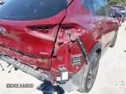 ✅ 2019 Hyundai Tucson Night Edition • VIN: KM8J3CAL4KU982001 • Lot: 43338039. Listed on IAAI with 105,183 mi. Free auction sales archive from the USA and detailed vehicle history report at DreamBid. Image 17.