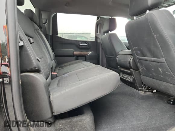 ✅ 2019 Chevrolet Silverado 1500 LT Trail Boss • VIN: 3GCPYFED5KG270863 • Lot: 66561835. Wystawiony na Copart z przebiegiem 122 983 mil. Bezpłatny archiwum sprzedaży aukcyjnych z USA i szczegółowy raport historii pojazdu na DreamBid. Zdjęcie 10.