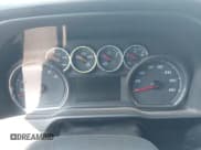 ✅ 2020 Chevrolet Silverado 1500 LT Trail Boss • VIN: 1GCPYFED3LZ190222 • Lot: 42757917. Wystawiony na IAAI z przebiegiem Nie podano. Bezpłatny archiwum sprzedaży aukcyjnych z USA i szczegółowy raport historii pojazdu na DreamBid. Zdjęcie 7.