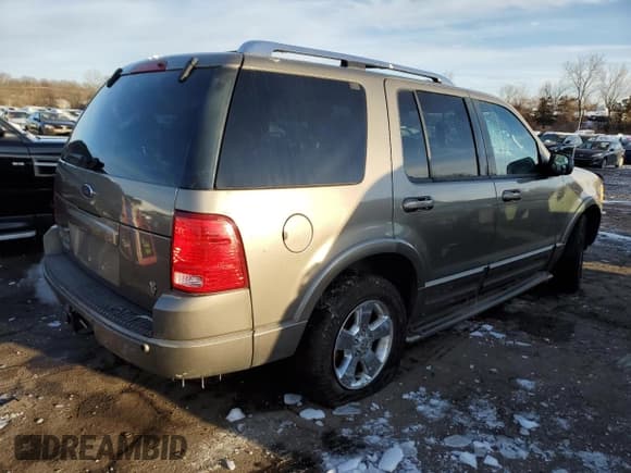 ✅ 2003 Ford Explorer Limited • VIN: 1FMDU75WX3ZB05314 • Lot: 45405705. Wystawiony na Copart z przebiegiem 174 542 mil. Bezpłatny archiwum sprzedaży aukcyjnych z USA i szczegółowy raport historii pojazdu na DreamBid. Zdjęcie 3.