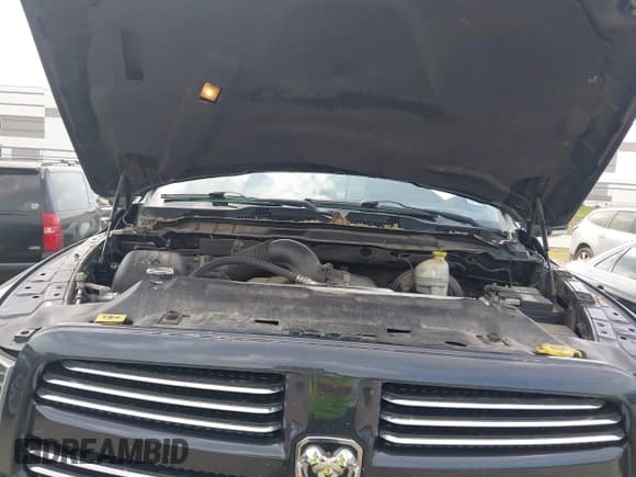 ✅ 2015 Ram 1500 Sport • VIN: 1C6RR6MT0FS535693 • Lot: 43516102. Wystawiony na IAAI z przebiegiem 159 808 mil. Bezpłatny archiwum sprzedaży aukcyjnych z USA i szczegółowy raport historii pojazdu na DreamBid. Zdjęcie 10.