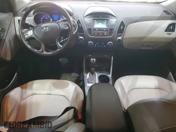 2014 Hyundai Tucson Limited with VIN KM8JUCAG2EU806309, listed as a Copart auction lot 66015735 with 104,328 mi miles and Salvage title. Bid and sale history available at DreamBid. Image 8.