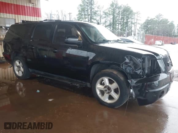 ✅ 2008 GMC Yukon XL SLT 4SB • VIN: 1GKFC160X8R240442 • Lot: 41674935. Wystawiony na IAAI z przebiegiem 315 550 mil. Bezpłatny archiwum sprzedaży aukcyjnych z USA i szczegółowy raport historii pojazdu na DreamBid. Zdjęcie 1.