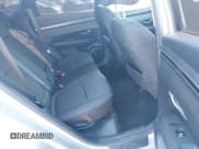 ✅ 2022 Hyundai Tucson Preferred • VIN: KM8JBCAE6NU065702 • Lot: 41757355. Wystawiony na IAAI z przebiegiem 34 092 mil. Bezpłatny archiwum sprzedaży aukcyjnych z USA i szczegółowy raport historii pojazdu na DreamBid. Zdjęcie 8.