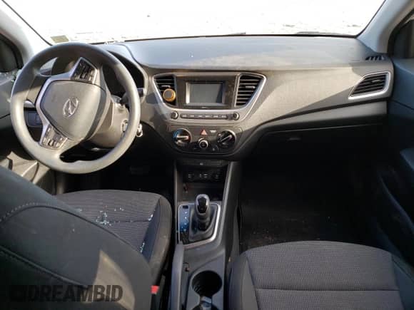 2018 Hyundai Accent SEL with VIN 3KPC24A30JE033693, listed as a Copart auction lot 39515263 with Not provided miles and . Bid and sale history available at DreamBid. Image 8.