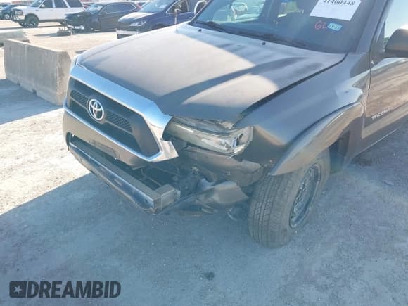 ✅ 2012 Toyota Tacoma PreRunner • VIN: 5TFKU4HN2CX002445 • Лот: 41400448. Опубликован ранее на IAAI с пробегом 212 228 миль. Бесплатный доступ к архиву аукционных продаж из США и подробный отчёт об истории автомобиля на DreamBid. Изображение 6.
