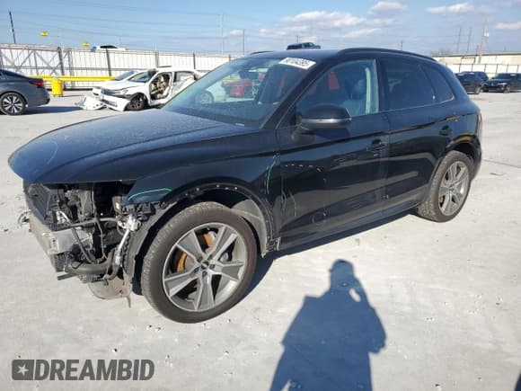 ✅ 2019 Audi Q5 Premium Plus • VIN: WA1BNAFY0K2115275 • Lot: 90104395. Wystawiony na Copart z przebiegiem 69 393 mil. Bezpłatny archiwum sprzedaży aukcyjnych z USA i szczegółowy raport historii pojazdu na DreamBid. Zdjęcie 1.