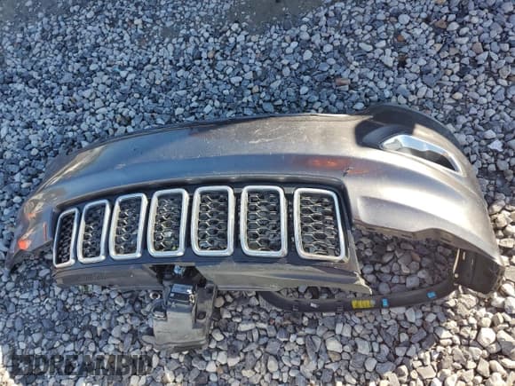 ✅ 2017 Jeep Grand Cherokee Limited • VIN: 1C4RJEBG2HC867941 • Lot: 82750735. Wystawiony na Copart z przebiegiem 222 832 mil. Bezpłatny archiwum sprzedaży aukcyjnych z USA i szczegółowy raport historii pojazdu na DreamBid. Zdjęcie 13.