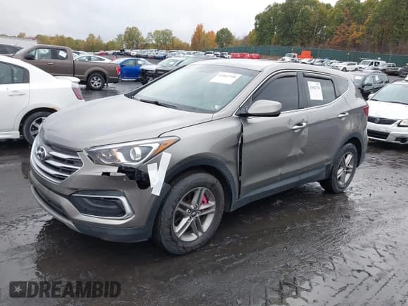 ✅ 2018 Hyundai Santa Fe 2.4L • VIN: 5NMZTDLB2JH095519 • Лот: 43462708. Опубликован ранее на IAAI с пробегом 87 498 миль. Бесплатный доступ к архиву аукционных продаж из США и подробный отчёт об истории автомобиля на DreamBid. Изображение 17.