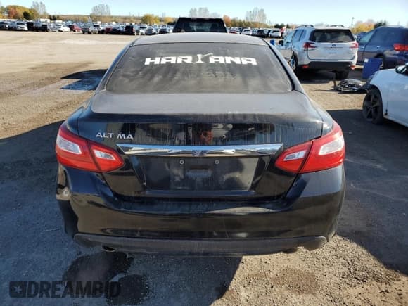 ✅ 2017 Nissan Altima S • VIN: 1N4AL3AP2HN335516 • Lot: 85097745. Wystawiony na Copart z przebiegiem 268 790 mil. Bezpłatny archiwum sprzedaży aukcyjnych z USA i szczegółowy raport historii pojazdu na DreamBid. Zdjęcie 6.