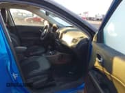 ✅ 2021 Jeep Compass Trailhawk • VIN: 3C4NJDDB0MT551169 • Lot: 43503446. Wystawiony na IAAI z przebiegiem 21 797 mil. Bezpłatny archiwum sprzedaży aukcyjnych z USA i szczegółowy raport historii pojazdu na DreamBid. Zdjęcie 5.