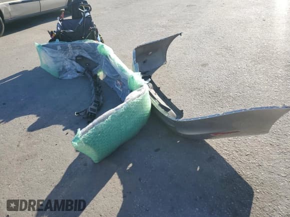 ✅ 2016 Jaguar XJ Portfolio • VIN: SAJWA2G76G8V94421 • Lot: 45875293. Wystawiony na Copart z przebiegiem 55 373 mil. Bezpłatny archiwum sprzedaży aukcyjnych z USA i szczegółowy raport historii pojazdu na DreamBid. Zdjęcie 12.